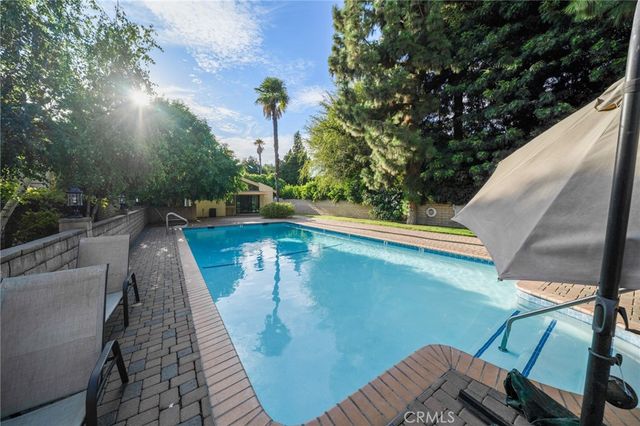 8633 Balboa Boulevard 29, Northridge, CA 91325