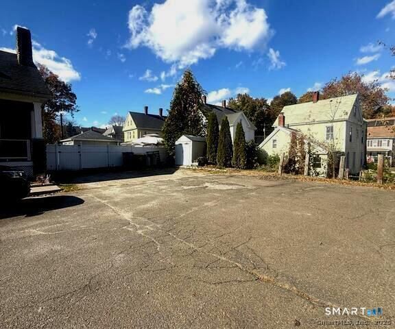 16 Holbrook Court, Ansonia, CT 06401