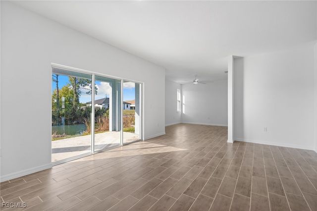 1024 SW 1st ST, Cape Coral, FL 33991