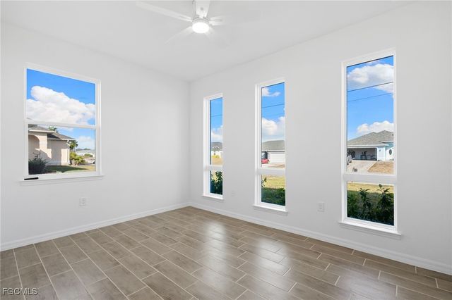 1024 SW 1st ST, Cape Coral, FL 33991