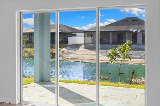 1024 SW 1st ST, Cape Coral, FL 33991