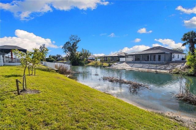 1024 SW 1st ST, Cape Coral, FL 33991