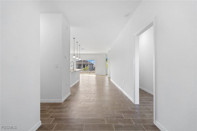 1024 SW 1st ST, Cape Coral, FL 33991