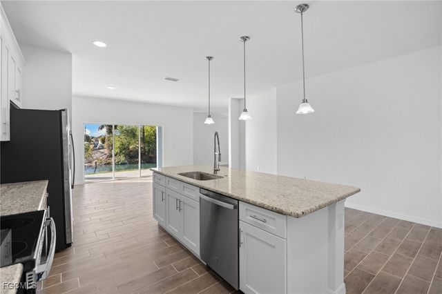 1024 SW 1st ST, Cape Coral, FL 33991