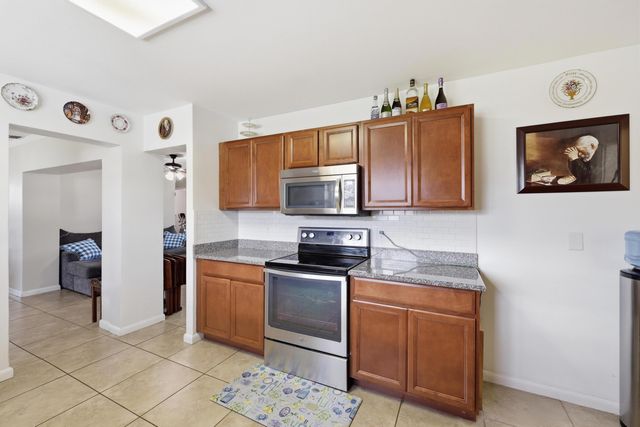 305 Circle E, Jupiter, FL 33458