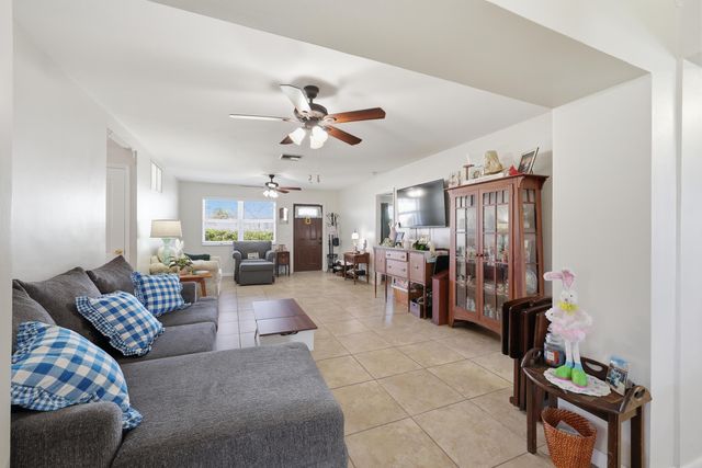 305 Circle E, Jupiter, FL 33458