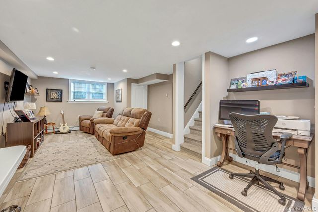 155 Hilburn Road, Scarsdale, NY 10583