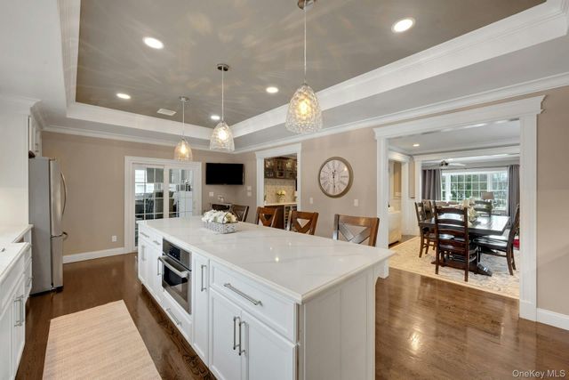 155 Hilburn Road, Scarsdale, NY 10583