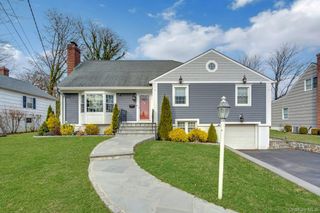 155 Hilburn Road, Scarsdale, NY 10583