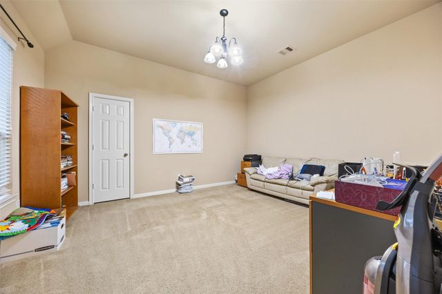 911 Vaulted Oak Street, Houston, TX 77008