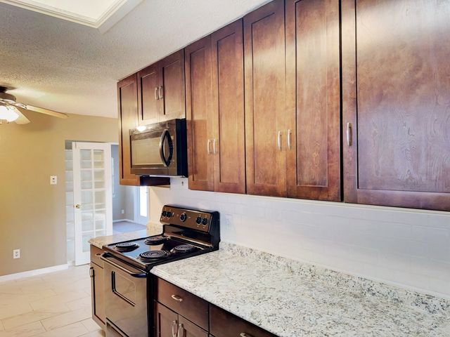 2837 Lowell Drive, Irving, TX 75062