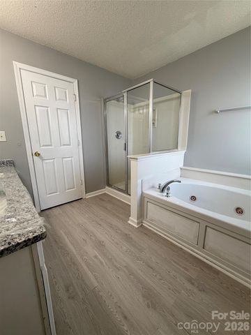 2319 Wexford Way 48, Statesville, NC 28625