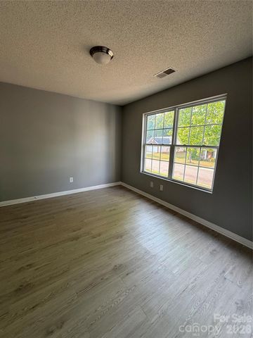 2319 Wexford Way 48, Statesville, NC 28625