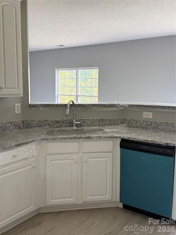 2319 Wexford Way 48, Statesville, NC 28625