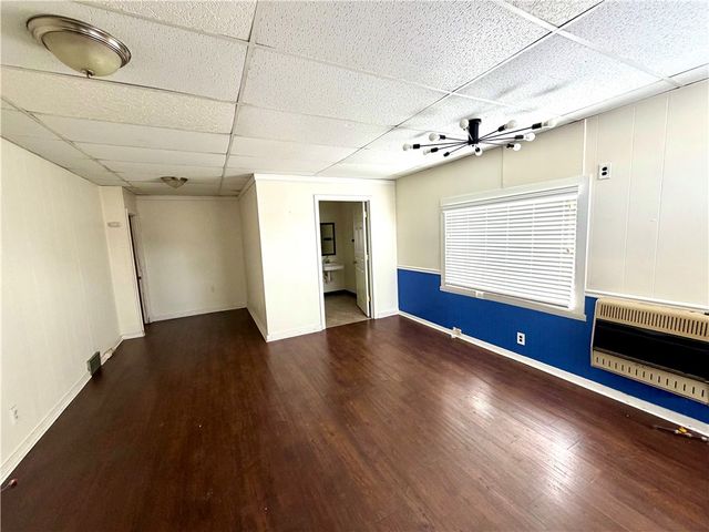 100 Center Ave, West Deer, PA 15229