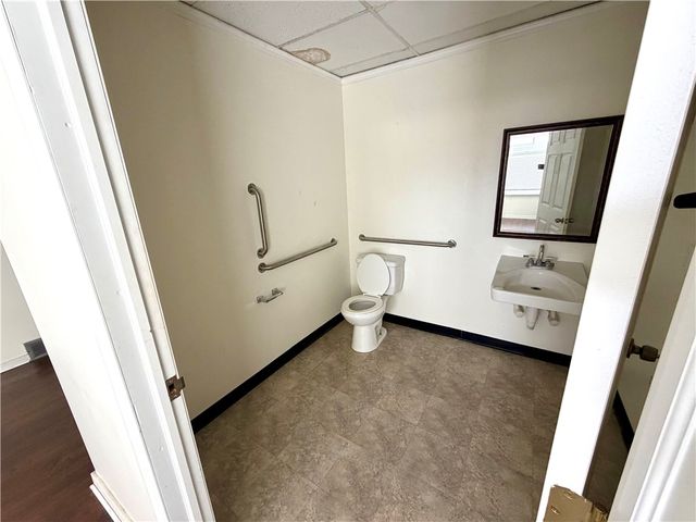 100 Center Ave, West Deer, PA 15229