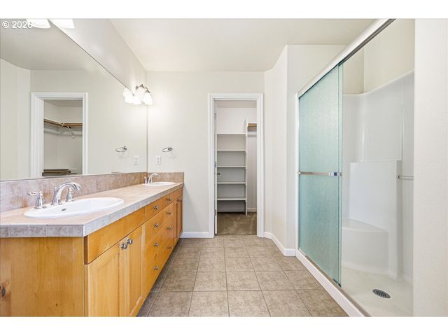 20967 Ne YUKON St, Aurora, OR 97002