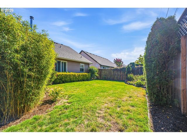 20967 Ne YUKON St, Aurora, OR 97002