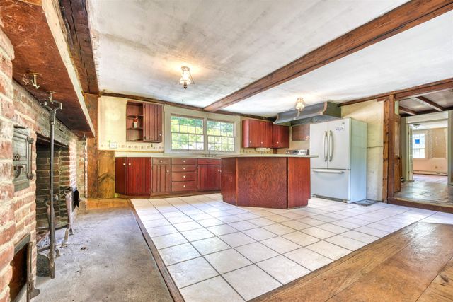 618 Old Turnpike Road, Salisbury, NH 03268
