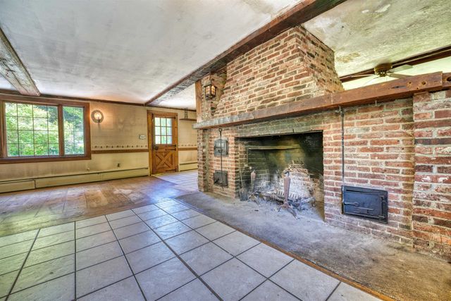 618 Old Turnpike Road, Salisbury, NH 03268