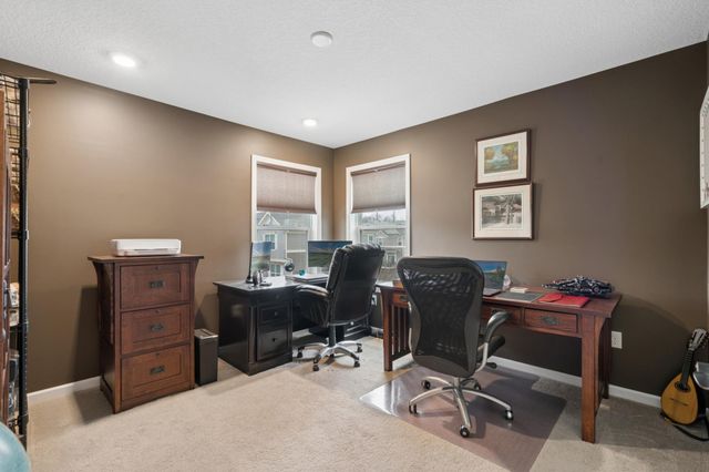 8957 SW Village Loop, Chanhassen, MN 55317