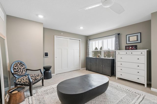 8957 SW Village Loop, Chanhassen, MN 55317