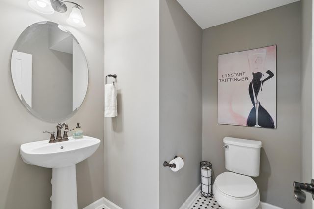 8957 SW Village Loop, Chanhassen, MN 55317