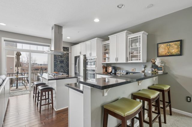 8957 SW Village Loop, Chanhassen, MN 55317