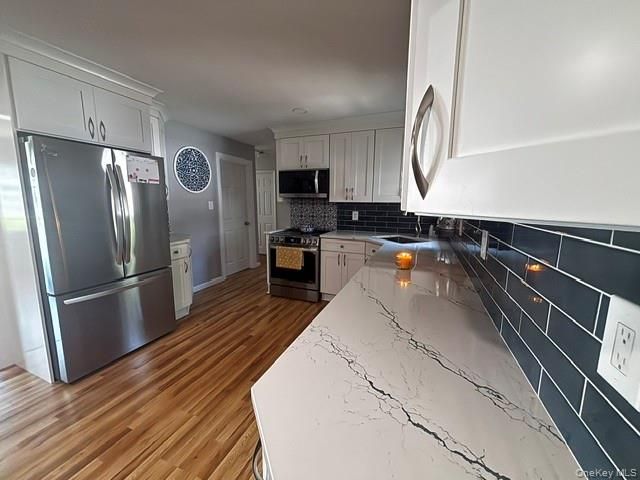 185 Audley Court, Copiague, NY 11726