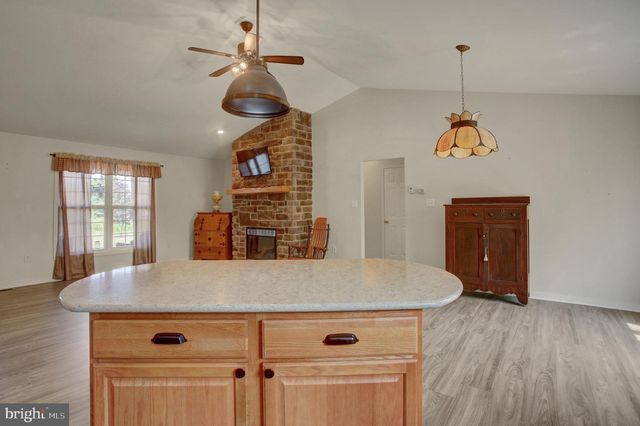 12432 SHIMPSTOWN RD, Mercersburg, PA 17236