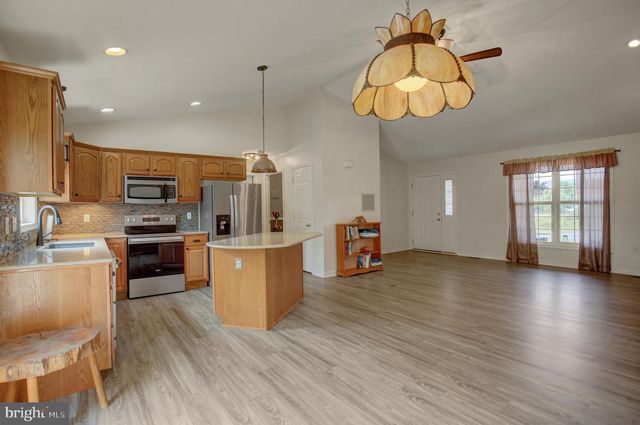 12432 SHIMPSTOWN RD, Mercersburg, PA 17236