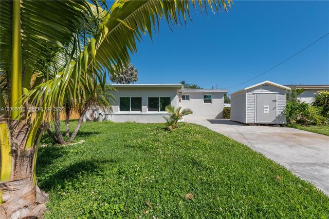 326 SE 3rd Ter, Dania Beach, FL 33004