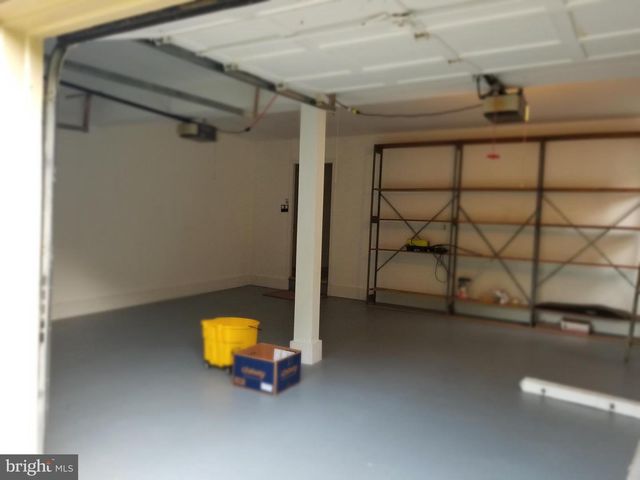 9918-DERBYSHURE E DERBYSHIRE LN, Bethesda, MD 20817