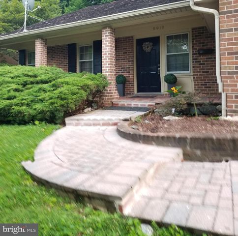 9918-DERBYSHURE E DERBYSHIRE LN, Bethesda, MD 20817