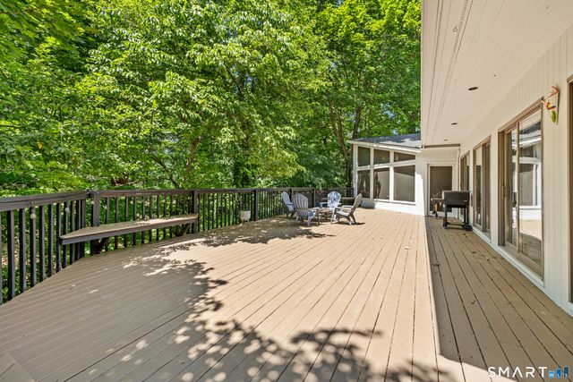 25 Surrey Drive, Cheshire, CT 06410