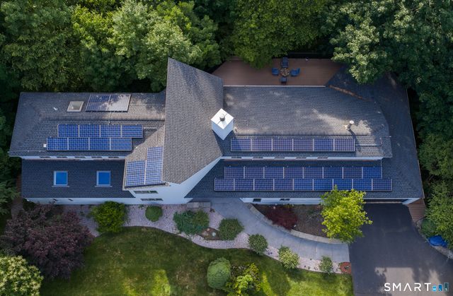25 Surrey Drive, Cheshire, CT 06410