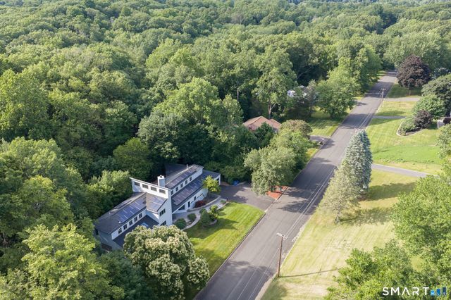 25 Surrey Drive, Cheshire, CT 06410