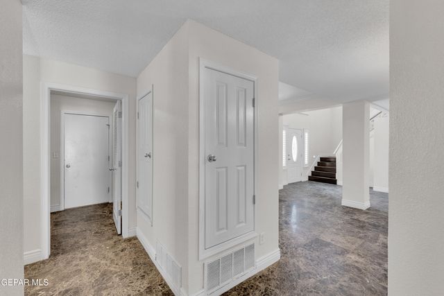 428 Desert Dandelion Street, Horizon City, TX 79928