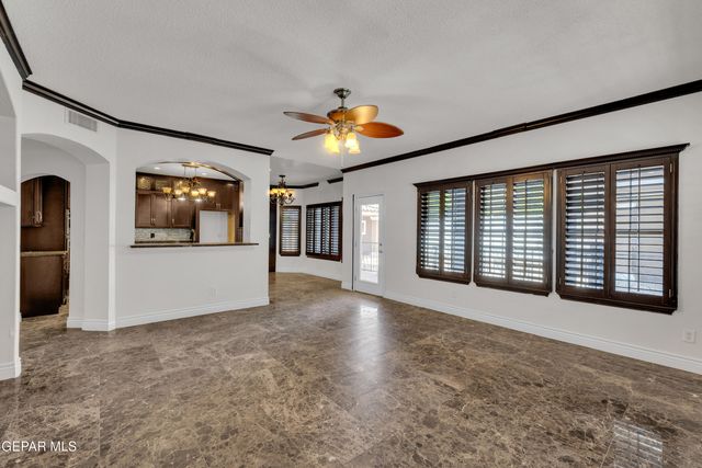 428 Desert Dandelion Street, Horizon City, TX 79928