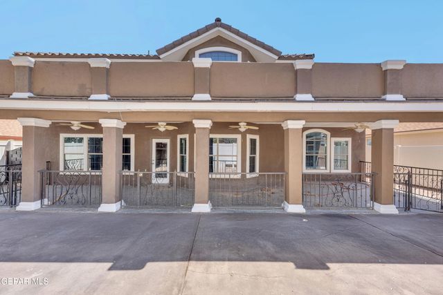 428 Desert Dandelion Street, Horizon City, TX 79928