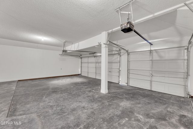 428 Desert Dandelion Street, Horizon City, TX 79928