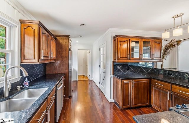 304 Del Norte Road, Greenville, SC 29615