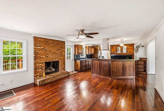 304 Del Norte Road, Greenville, SC 29615