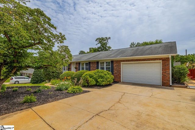 304 Del Norte Road, Greenville, SC 29615