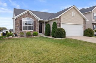 6781 High Perch Drive, North Ridgeville, OH 44039