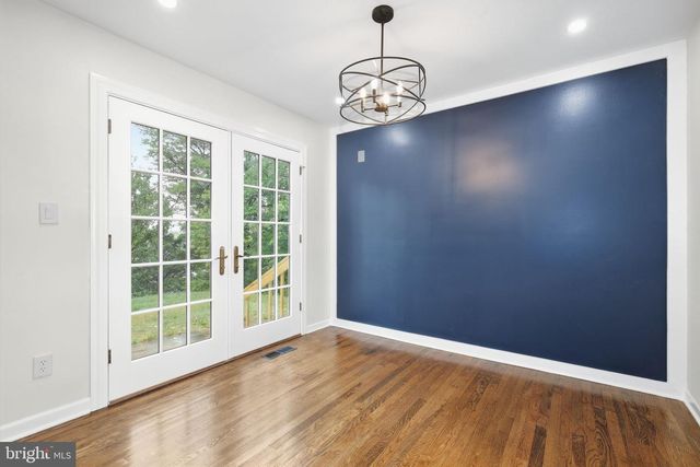 328 VALE SMT S, Laurel, MD 20724