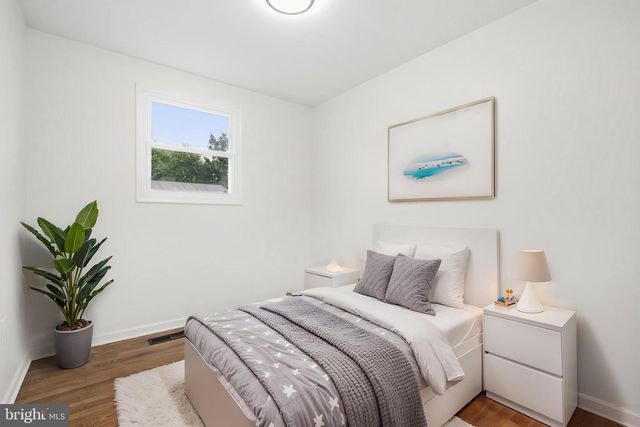 328 VALE SMT S, Laurel, MD 20724