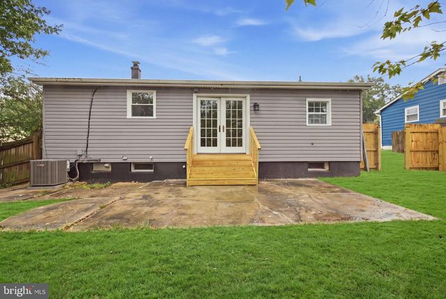 328 VALE SMT S, Laurel, MD 20724