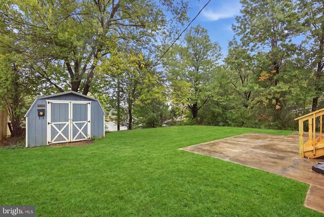 328 VALE SMT S, Laurel, MD 20724