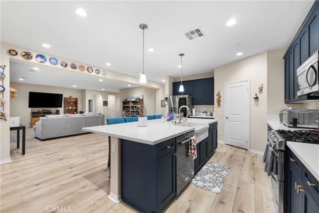 41742 Wayladn Court, Lancaster, CA 93536